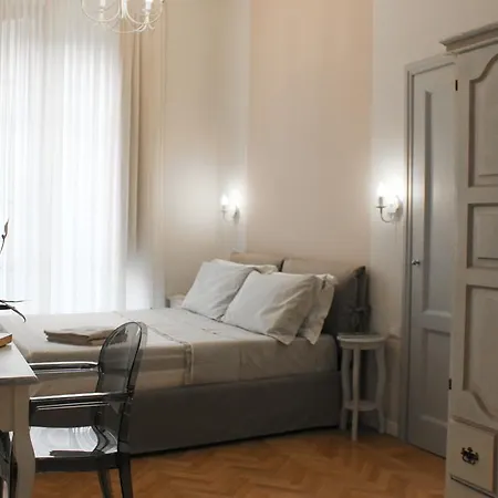 Chic Guest house 3*