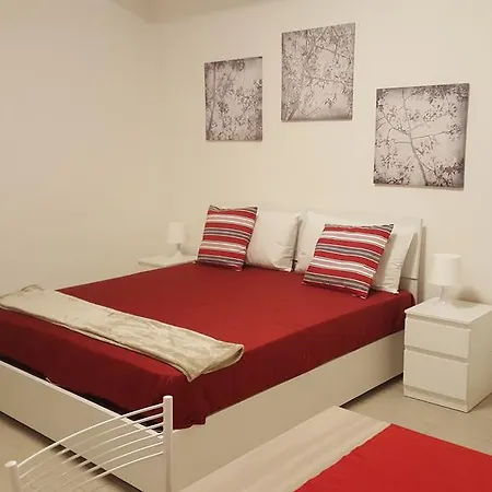 Nonna Dina Appartement *