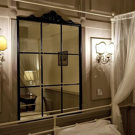 Apartment Oltrarno Florence