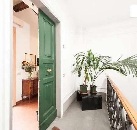 Apartament The Nest *
