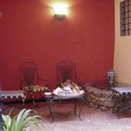 فندق بورتا فاينزا 3*