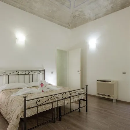 Piazza Pitti 2 Bedroom Appartement Florence