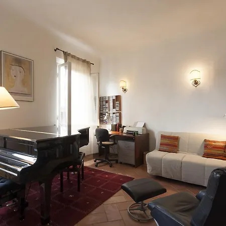 Grand Piano Florence