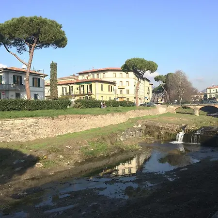 Boccaccio 54 * Florence