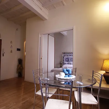 Palazzuolo Apartment
