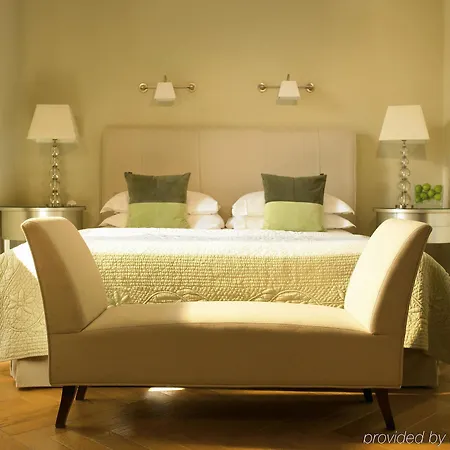 Rocco Savoy Hotel