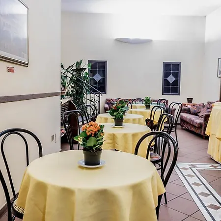 Monica Hotel Florence