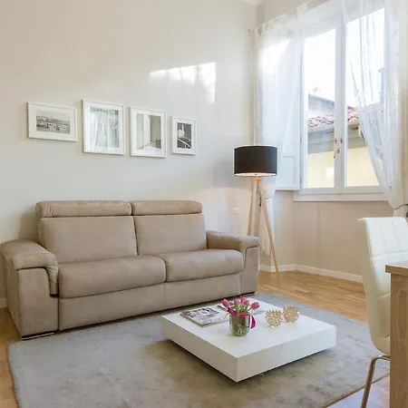 - Unique & Stylish Repubblica Apartment Florence