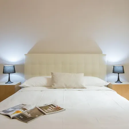 Apartment - Unique & Stylish Repubblica Florence