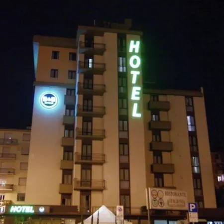 Hotel Novoli 3*