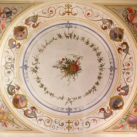 Novella House