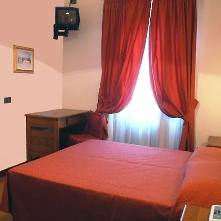Bed & Breakfast Convitto Della Calza - Casa Per Ferie 3*