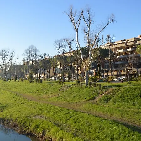 Lungarno Colombo Apartment