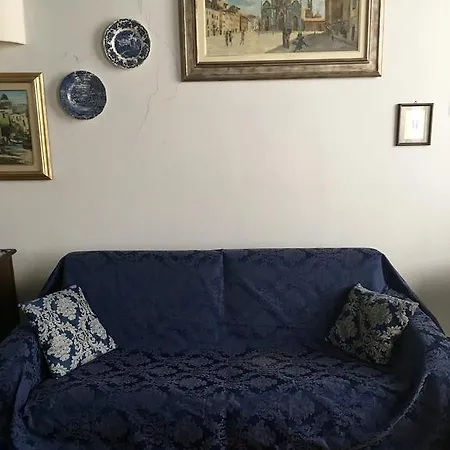 Antica Torre Alojamento de Acomodação e Pequeno-almoço 2*