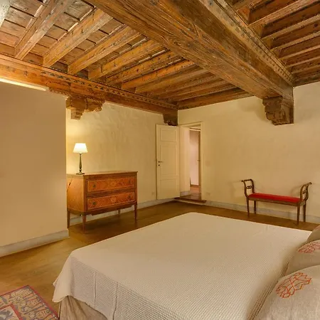 Family Palazzo Salviati Apartment