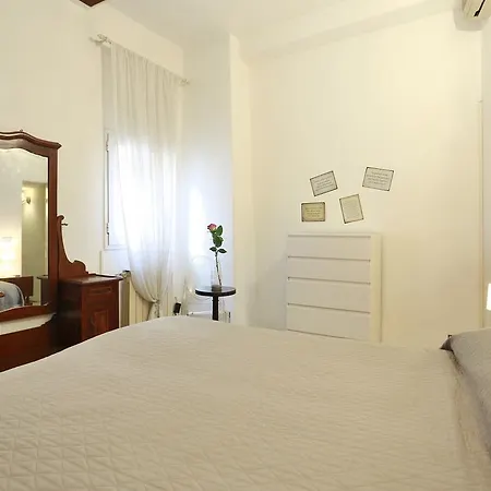 Rosy Apartment *