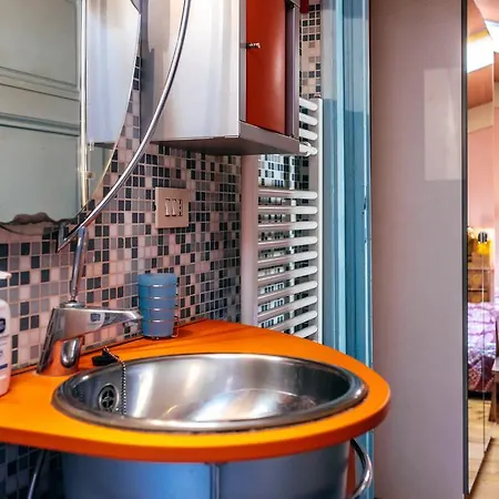 Loft Duomo With Lift In Apartment Florence