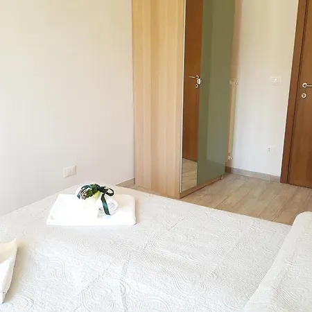 Apartment A Due Passi Dal Lungarno