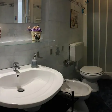 Casa Grazia-near Smn Station Apartment *