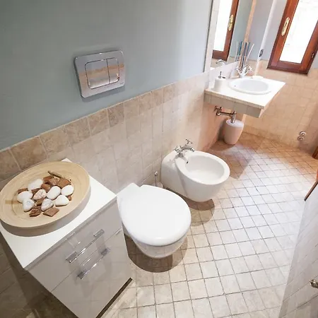 Apartment Santa Croce Elegant With Garage