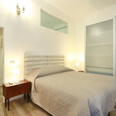 Apartment Rosy Florence