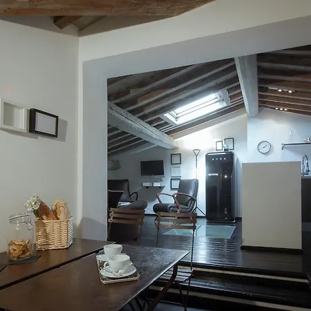 Florence-floroom Pavone Apartment