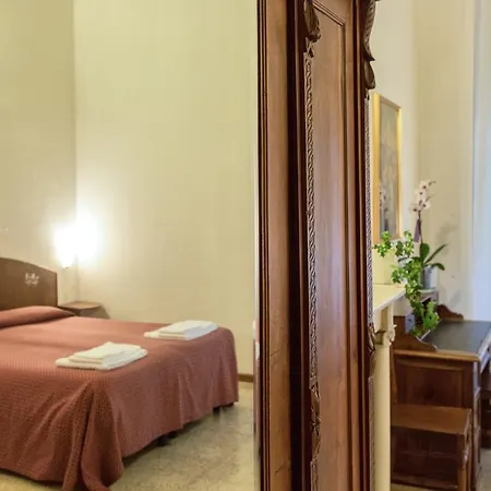 Casa Santo Nome Di Gesu 3*