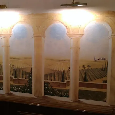 Santa Croce Hotel 2*