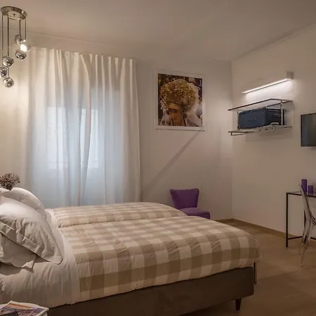 Casa Elena Florence