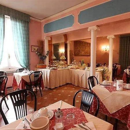 Alinari Hotel Florence