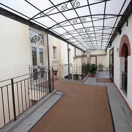 Embassy 4* Florencja