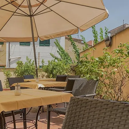 Monica Hotel Florence