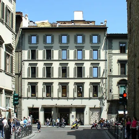 Hotel Laurus Al Duomo 4*