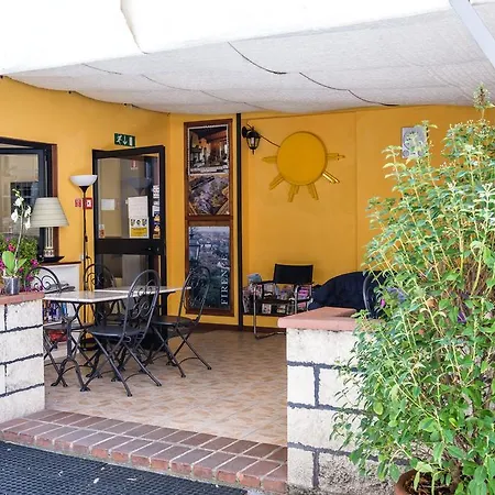 Hotel Firenze 2000 Florencia