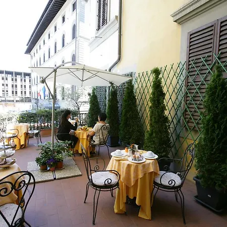 Domus Florentiae 4*