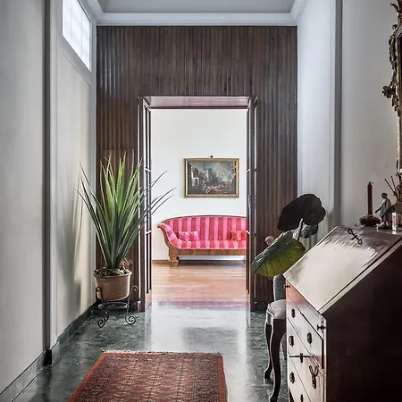 Apartment Luxury Petra San Frediano By Mmega Florence