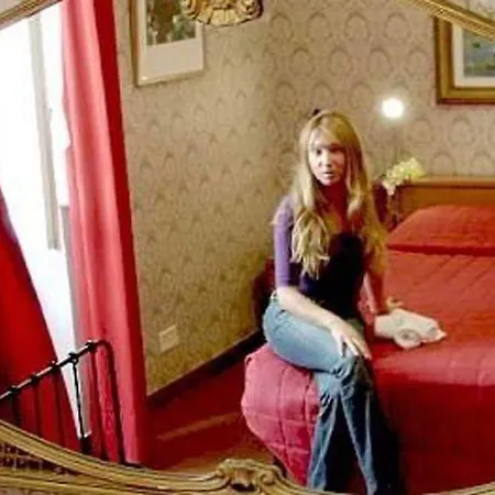 Althea 2* Florence