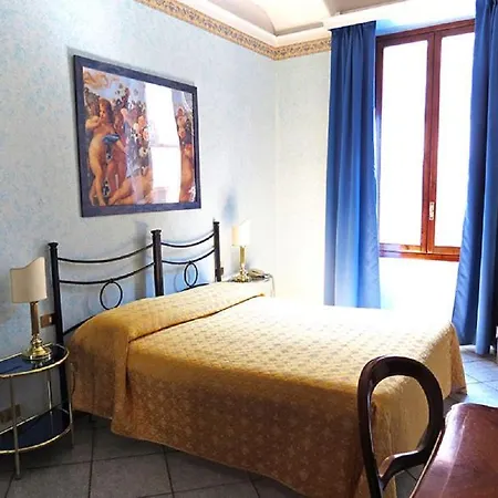 Goldoni Hotel 3*