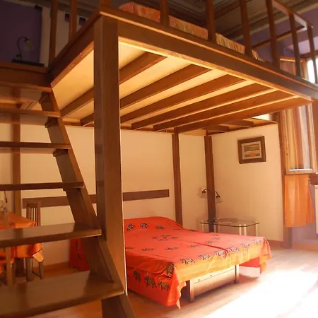 Porta San Frediano Bed & Breakfast