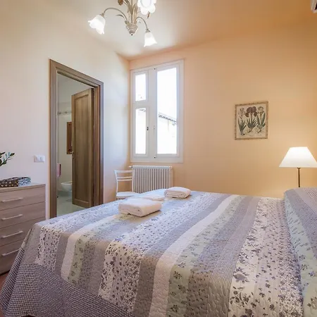 - House In Blue Apartment
