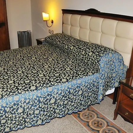 Hhb 3* Florence