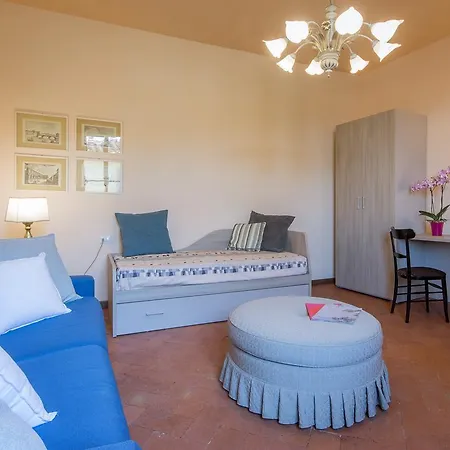 - House In Blue Apartment