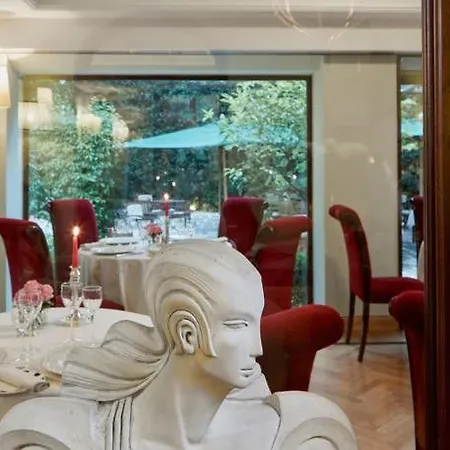 Regency - Small Luxury Of The World Hotel
