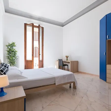 Scala Zara Uno