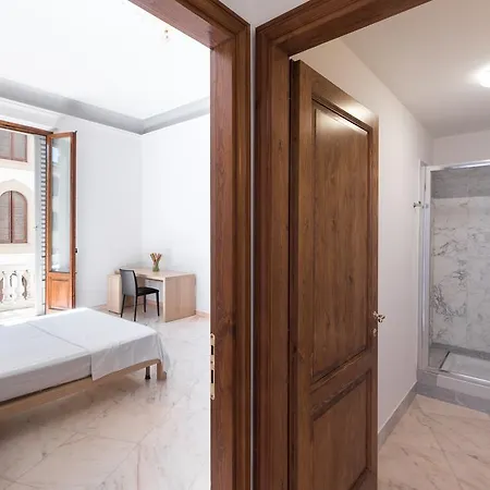 Scala Zara Uno Florence