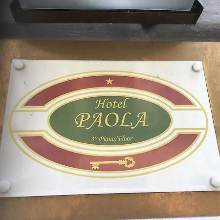 Paola *
