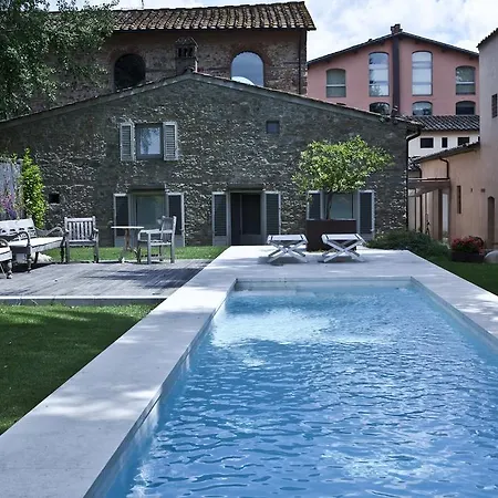 Riva Lofts Aparthotel Florence
