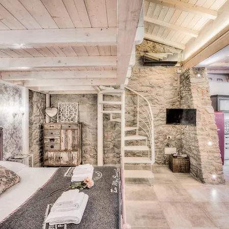 Giglio By Mmega Apartment Florence
