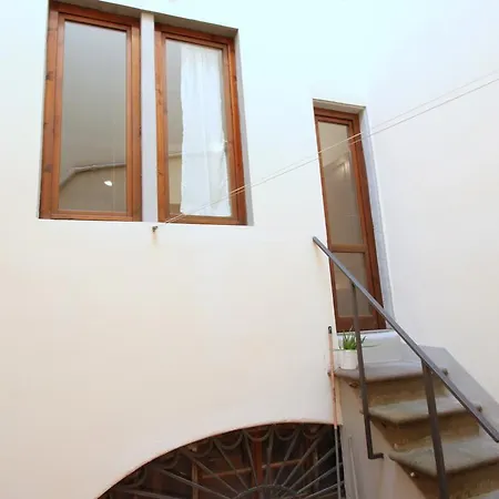 Dimora Novella Apartment