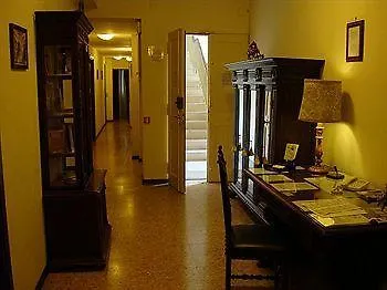 Old Bridge Bed & Breakfast